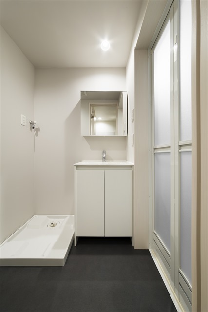 ｉｏ　ＬｕＣｅ　 洗面