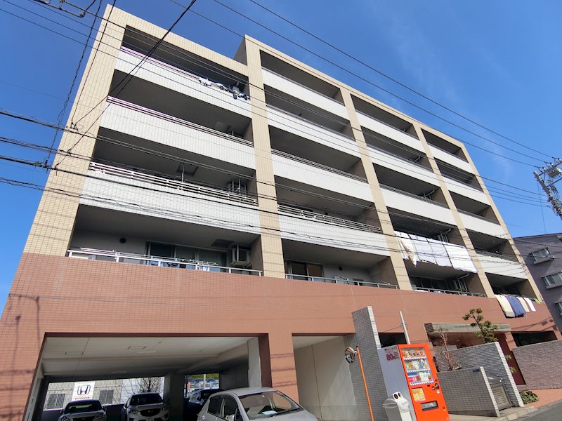 “クオリオ”アイリスパークの外観画像