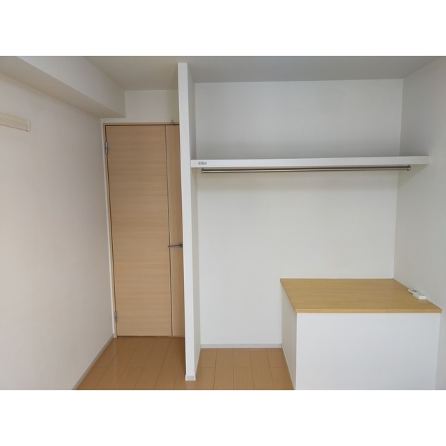 グランデ・ヒルズ 内観