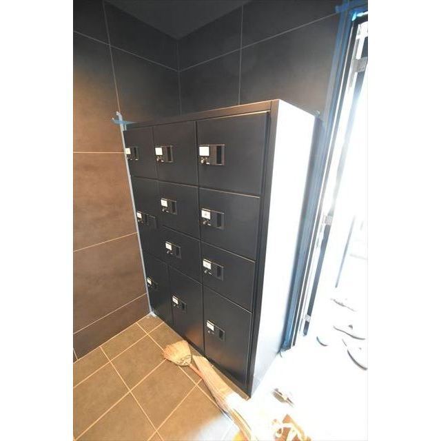 コンポジット野方 内観