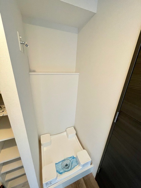 レジディア笹塚Ⅲ6階 洗濯機置場