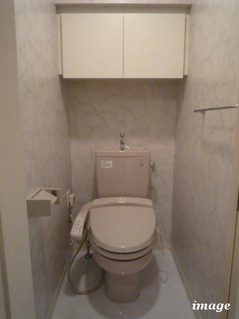 ガラ・グランディ日本橋10階 ウォシュレット付トイレ