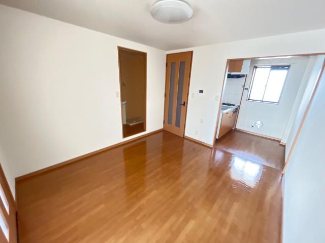 ルピナス リビング