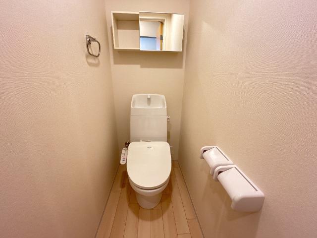 リノナル203号室 トイレ