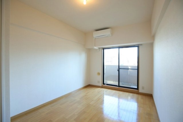 メゾン・ド・ヴィレ高輪6階 同建物別部屋の参考画像