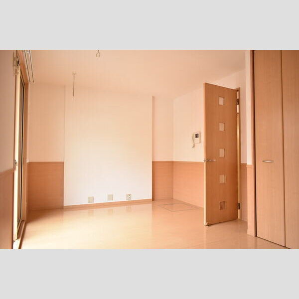 リビングタウン三橋101号室 洋室