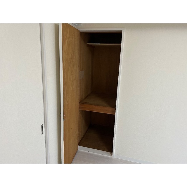 ニューパレス馬橋203号室 内観