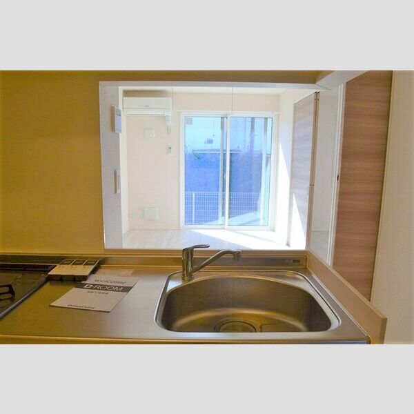 Flare Hills101号室 対面キッチン