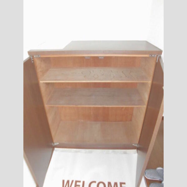 エステート根岸台107号室 玄関