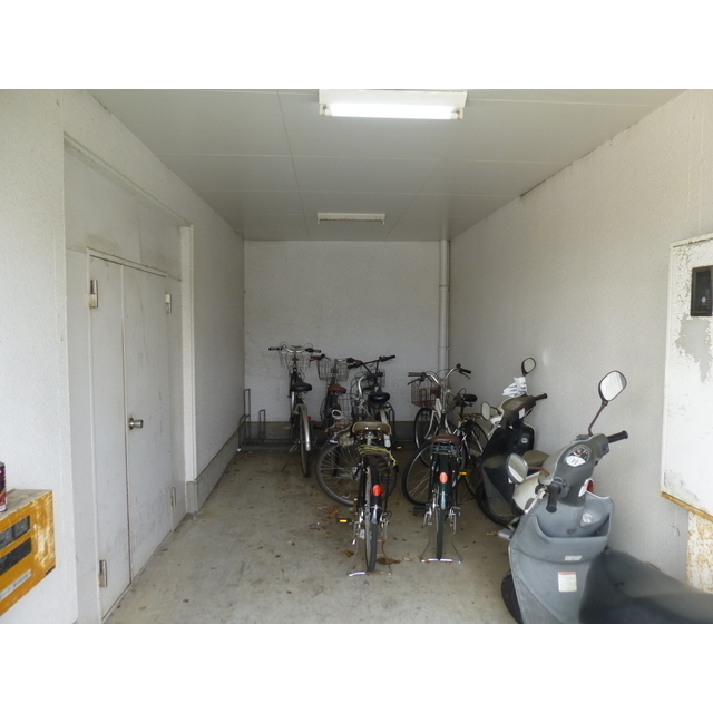 ロイヤルプラザ湘南305号室 外観