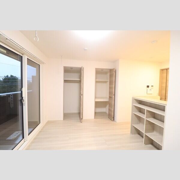 T's court(ティーズコート) 洋室