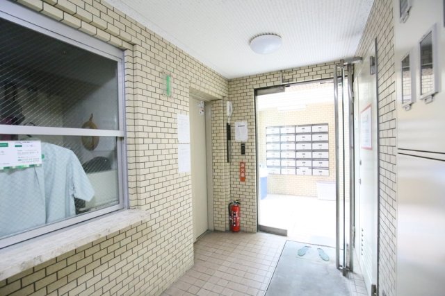 ベルハイム用賀 エントランス