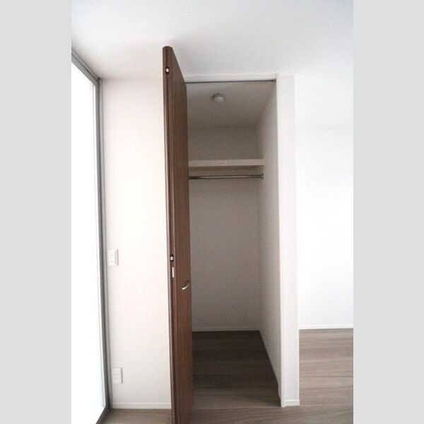 セレスティア東葛西Ⅰ207号室 クローゼット