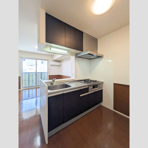 メゾンフォーレ 対面式システムキッチン