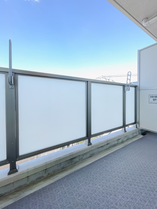 ラクラス菊名6階 バルコニー