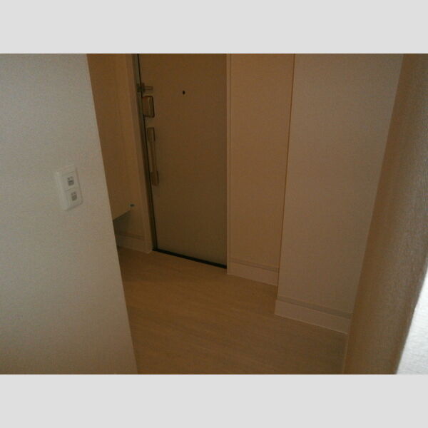 ピノ　イゾラ 玄関