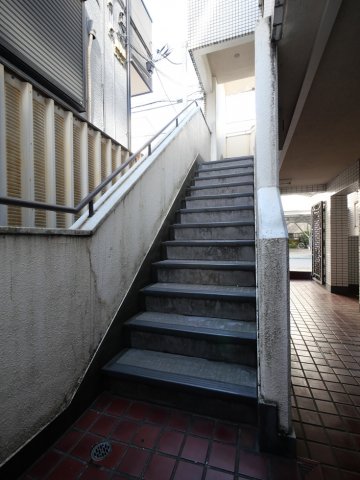 クリスタル南阿佐ヶ谷パート１3階 外観