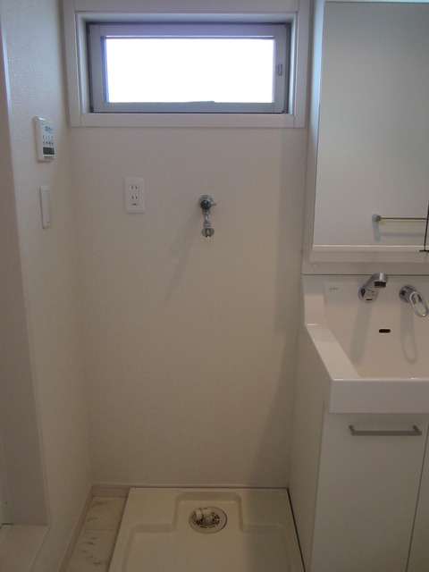 サンライトコート 室内洗濯機置場