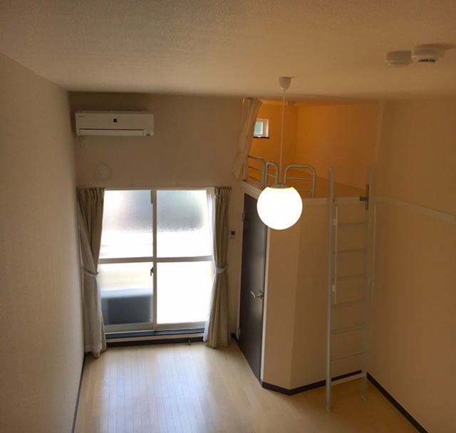 レオネクスト縁 リビング