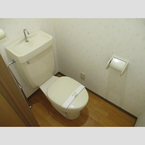 ヴィラフォーレ　E トイレ