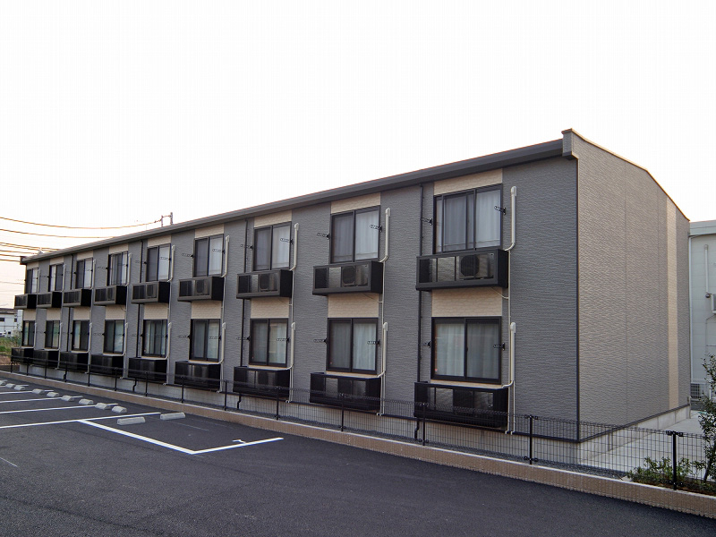 レオパレスエスペランサⅢの外観画像