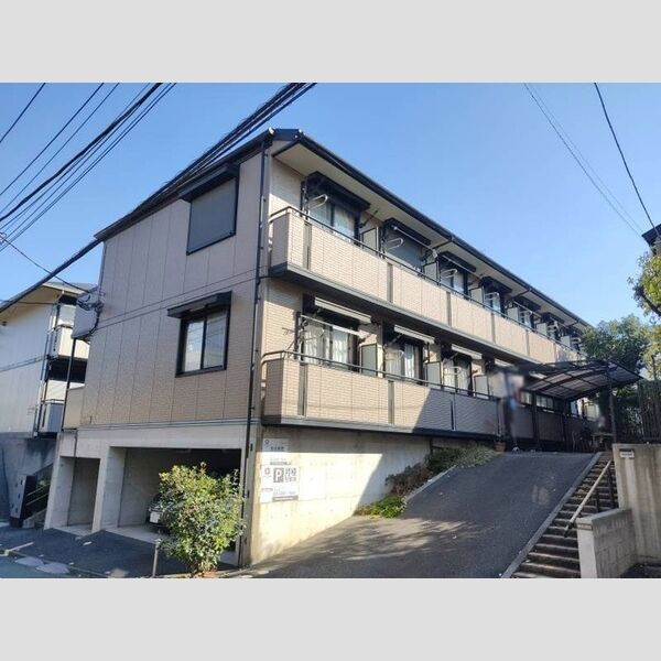 クレセント経堂202号室 建物外観