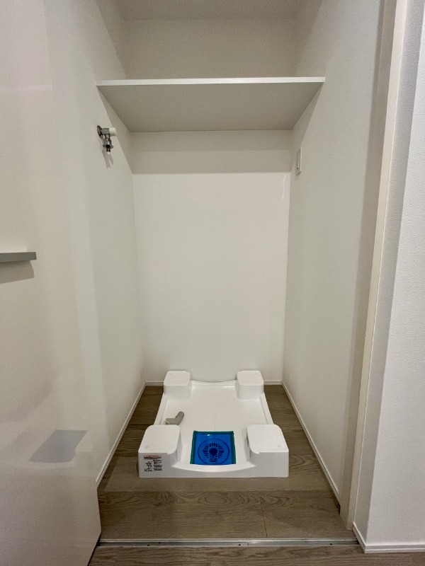 レジディア西麻布5階 洗濯機置場