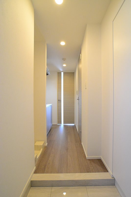 グランドコンシェルジュ池袋本町イースト3階 ※カラータイプ異なります