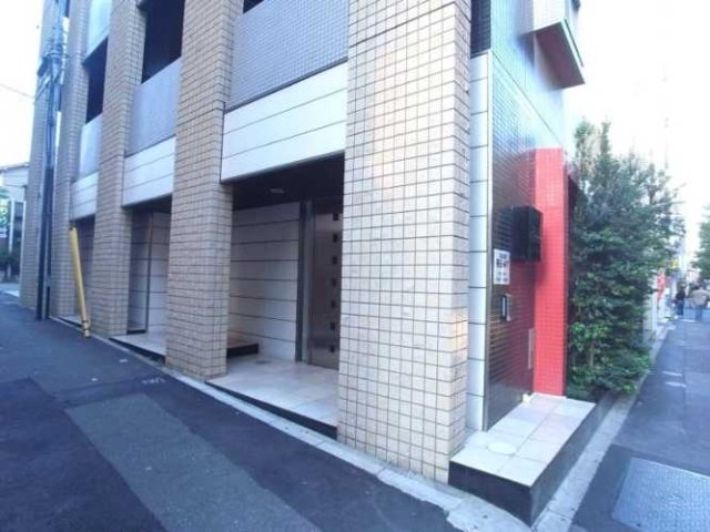 シンシア幡ケ谷 エントランス