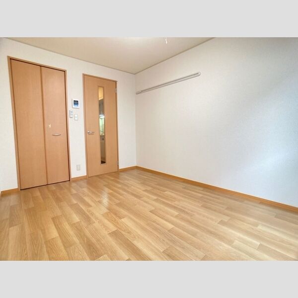 ジュネス陽光台　Ⅱ101号室 リビング