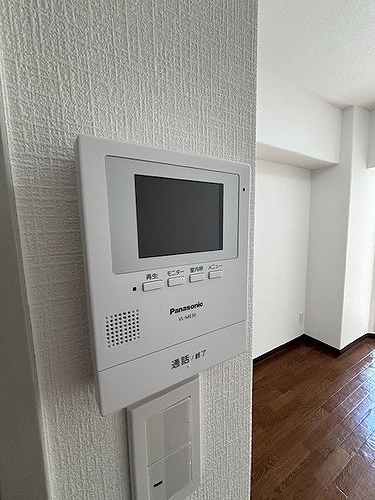 東京ベイビュウ5階 テレビ付きインターホン　※2024年9月撮影