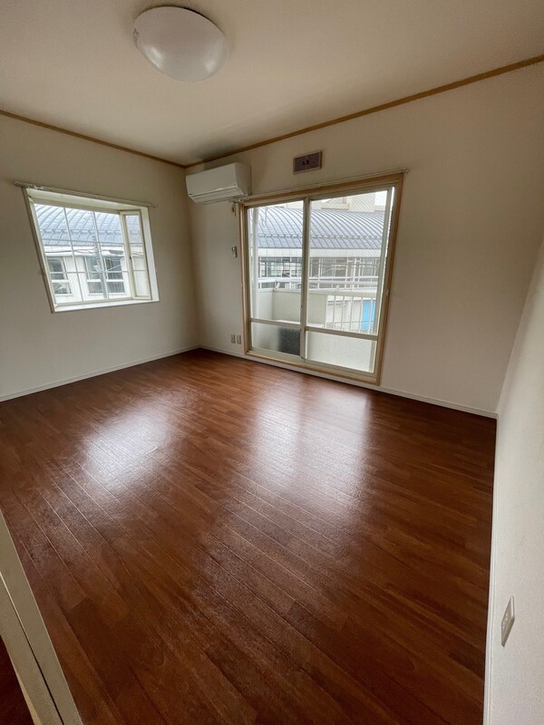 サンハイツ・エスＢ 内観