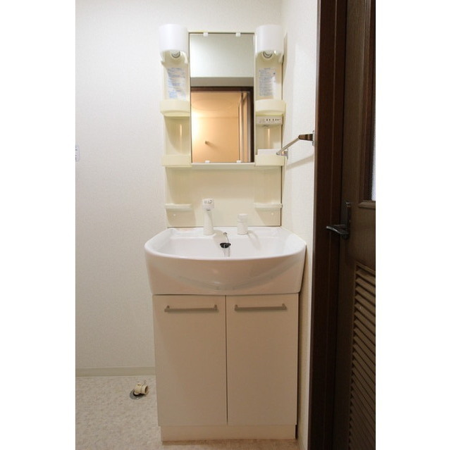 グレースガーデン403号室 内観