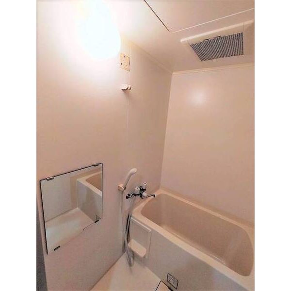 メゾン・ド・ヴィレ千葉中央0405号室 お風呂