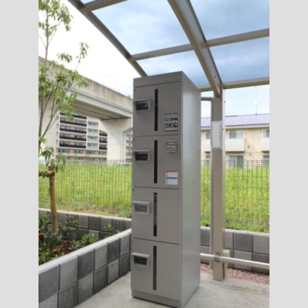 リノアイーナ305号室 宅配ボックス