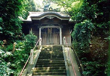 サンモールワタナベ参番館 下郷熊野神社まで400ｍ