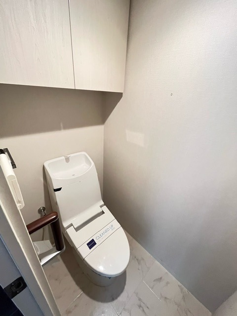 レジディアタワー上池袋（タワー棟）17階 トイレ