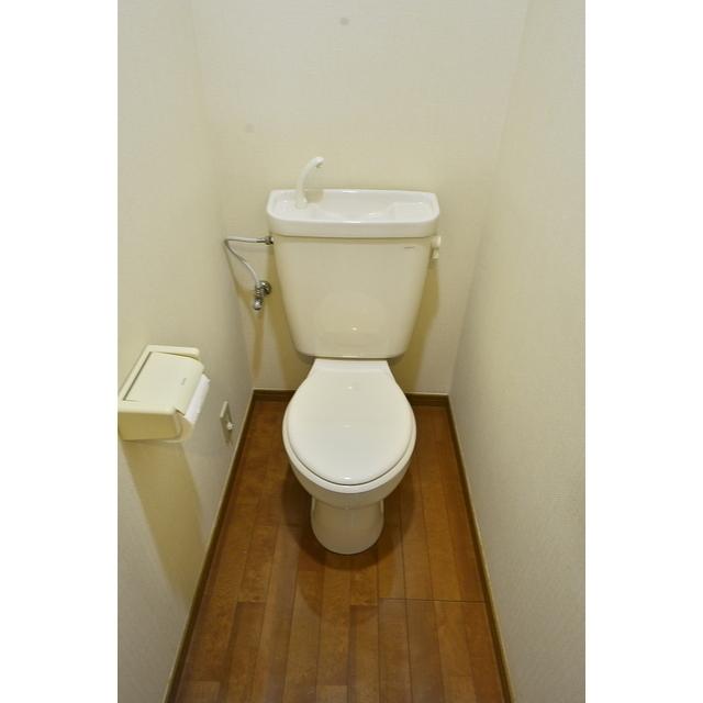 レクエルド烏山2階 トイレ