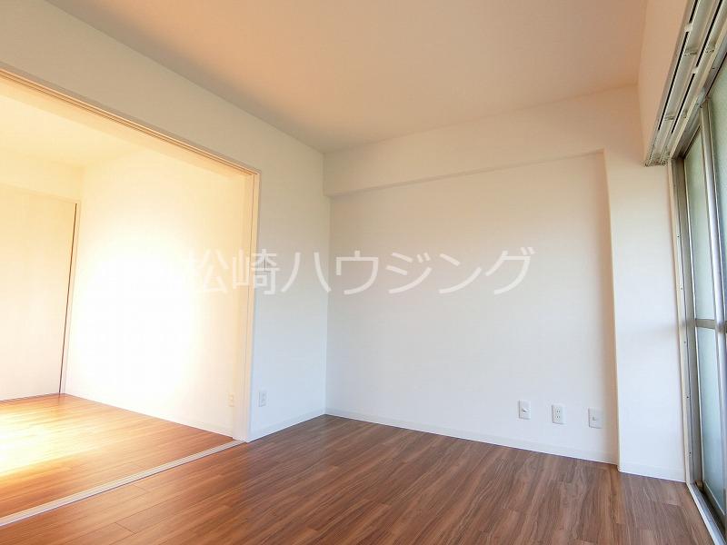 桜ハイコーポ 寝室