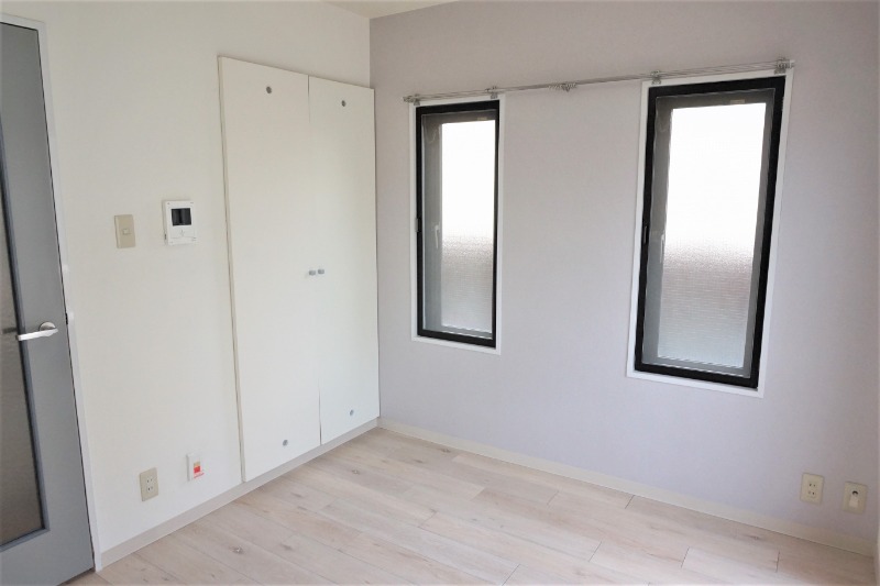 ローズガーデン５３番館(A-053)3階 リビング