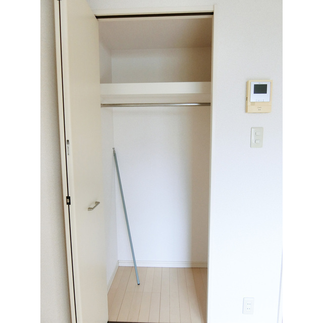 リバーサイド北千住103号室 クローゼット