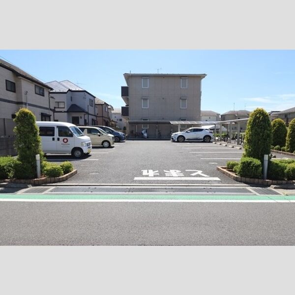 アプリシエイト 駐車場