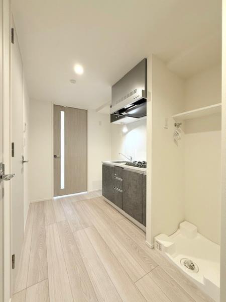 エレミ本蓮沼1階 リビング