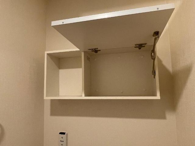 Ｎｅｌｋｅ（ネルケ）103号室 トイレ戸棚