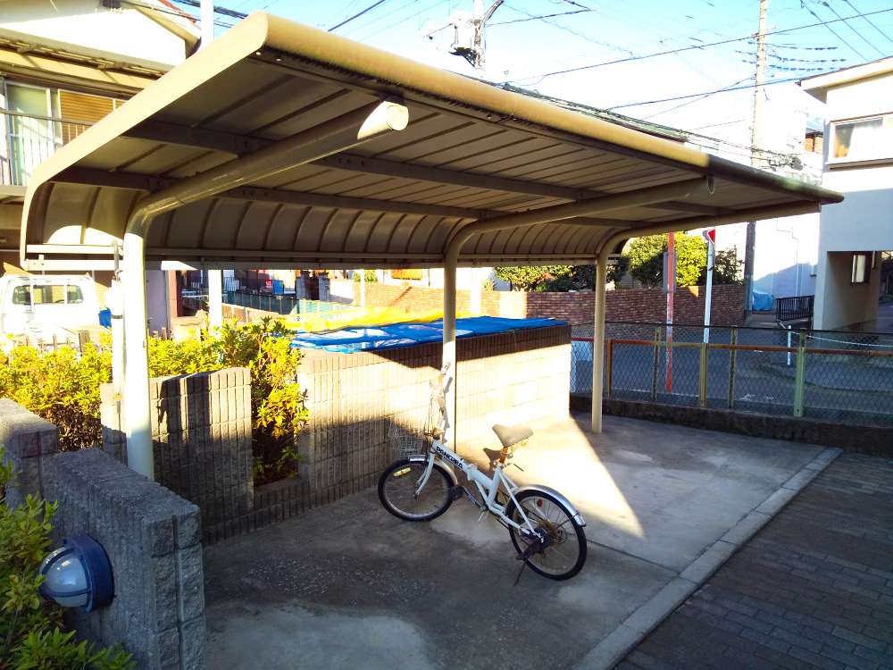 レオパレスみずほセカンド204号室 駐輪場