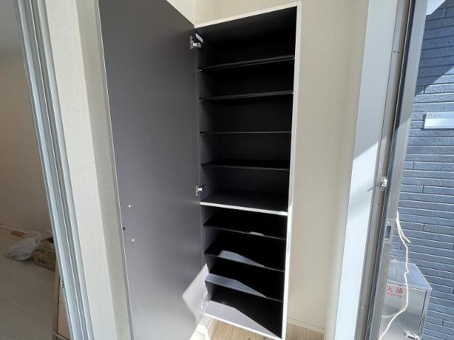 サクラーレ成城 靴箱