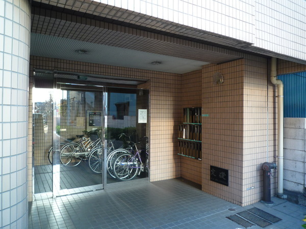 プレール本駒込201号室 エントランス