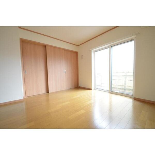 フェリース津田沼103号室 リビング