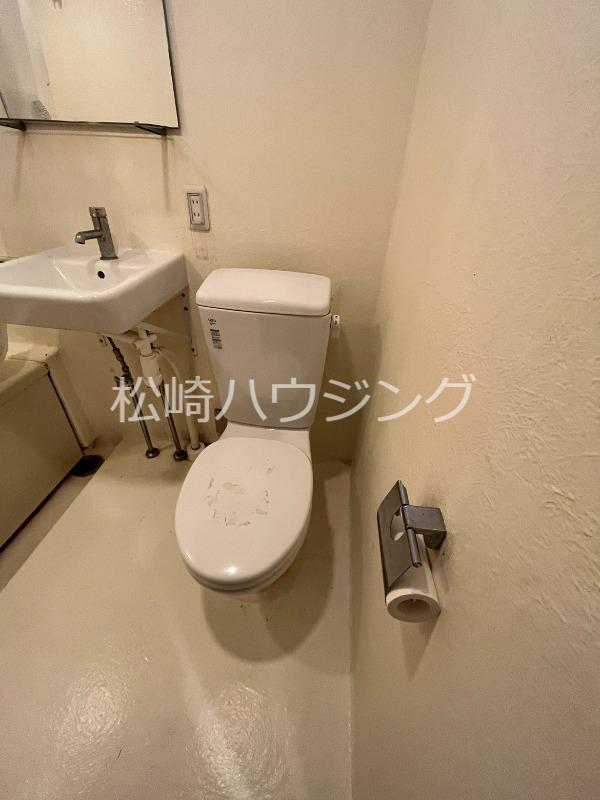 SMI RE STAY TOKYO　A1階 トイレ