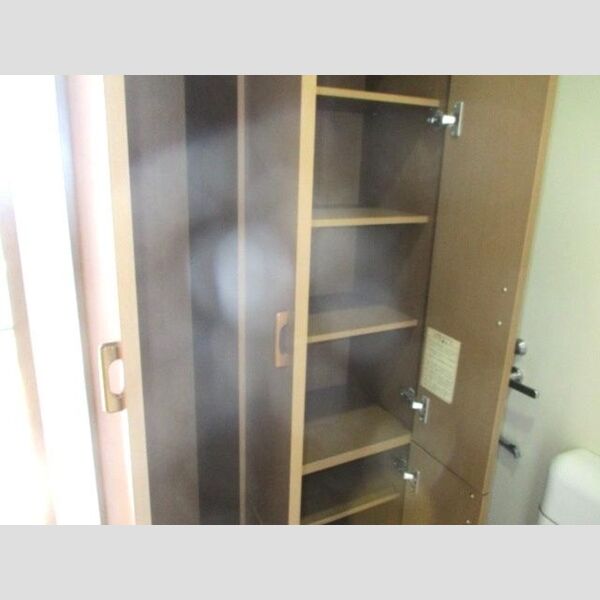 ファーストターフ鎌取　C302号室 シューズボックス